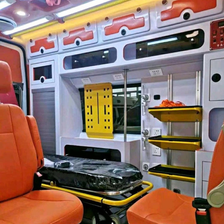 七叉镇长途救护车护送病人租赁价格