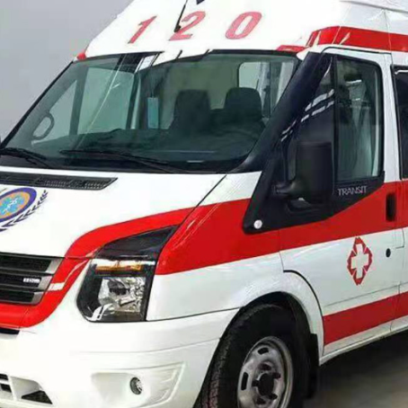 七叉镇非急救护送病人转院租赁救护车的优缺点对比